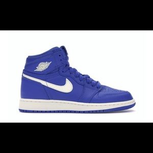 Jordan 1 retro high hyper royal